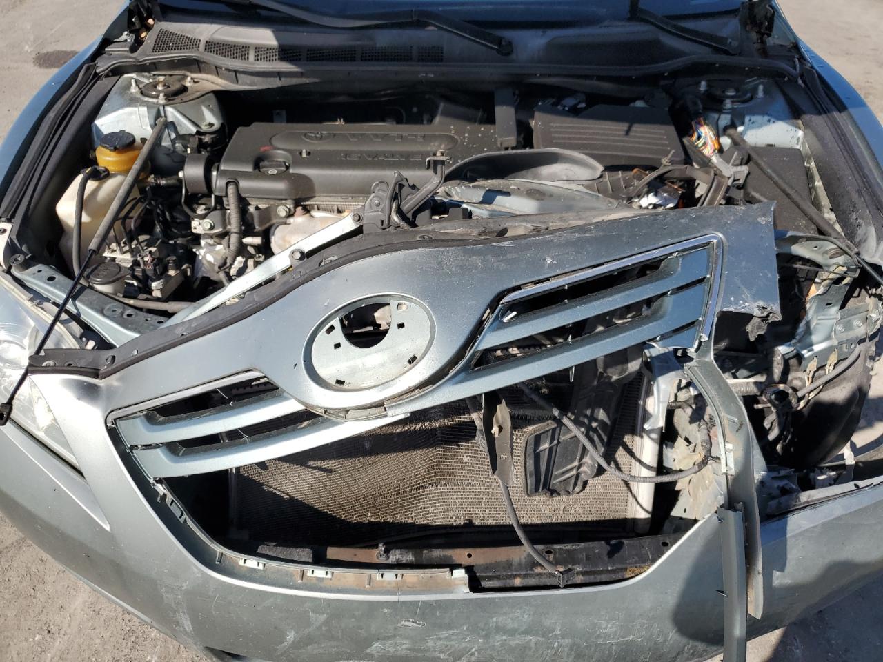 2009 Toyota Camry - Image 13