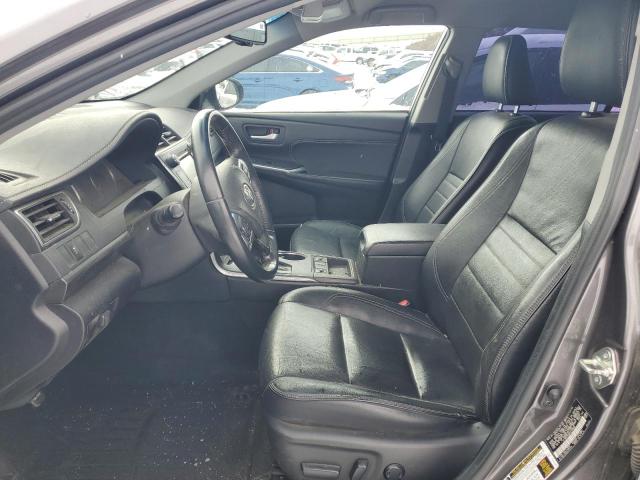 Седаны TOYOTA CAMRY 2015 Серый