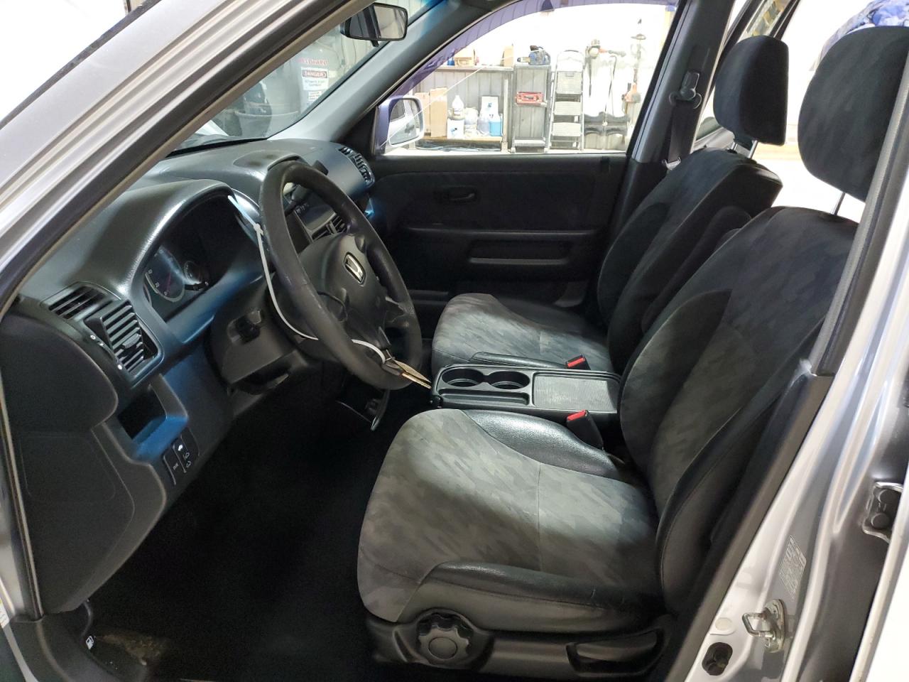 2003 Honda CR-V - Image 7