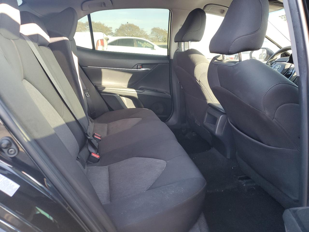 2018 Toyota Camry - Image 10