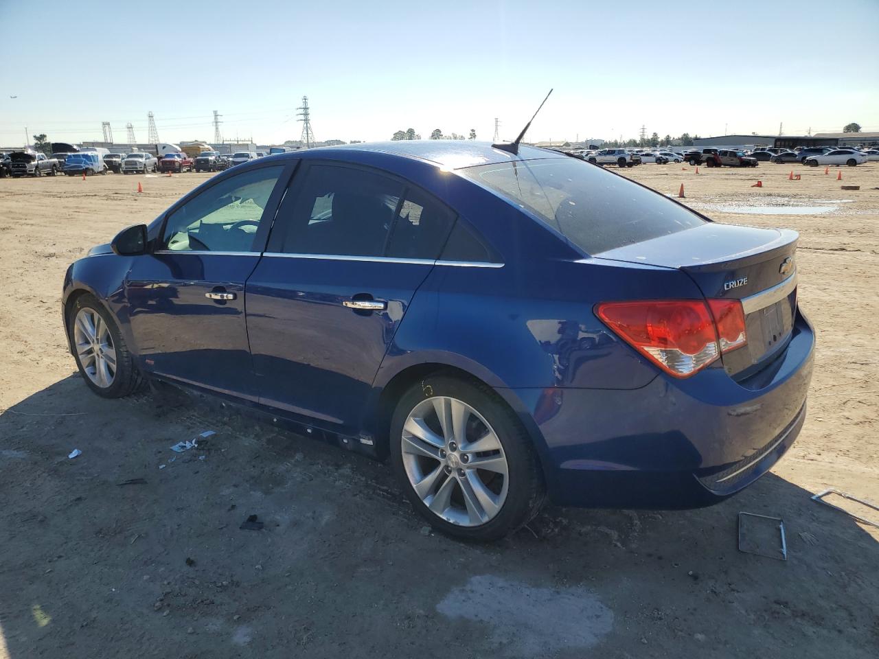 2012 Chevrolet Cruze - Image 2