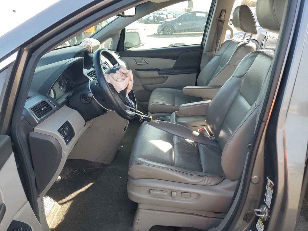 2012 Honda Odyssey - Image 7