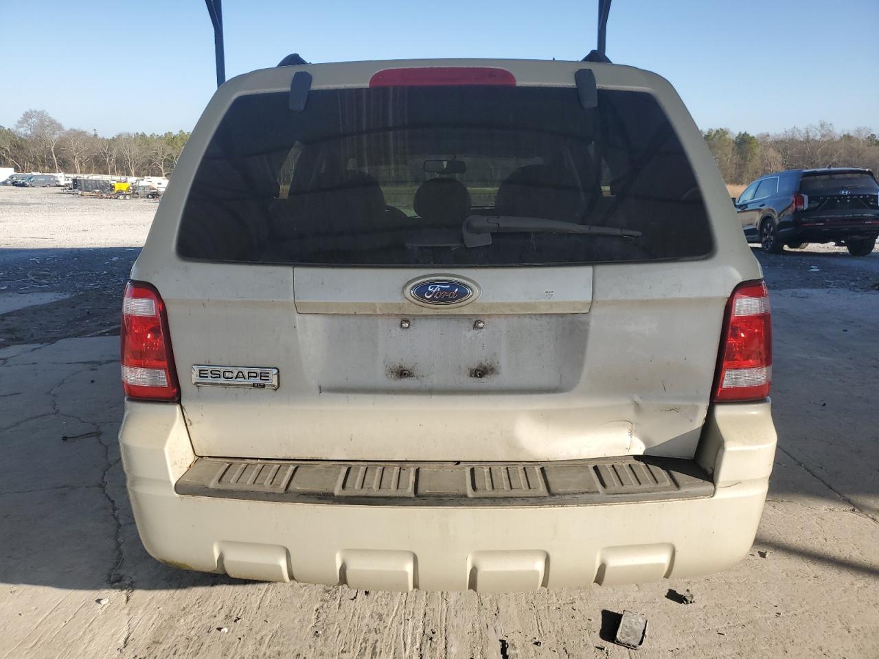 2008 Ford Escape - Image 6