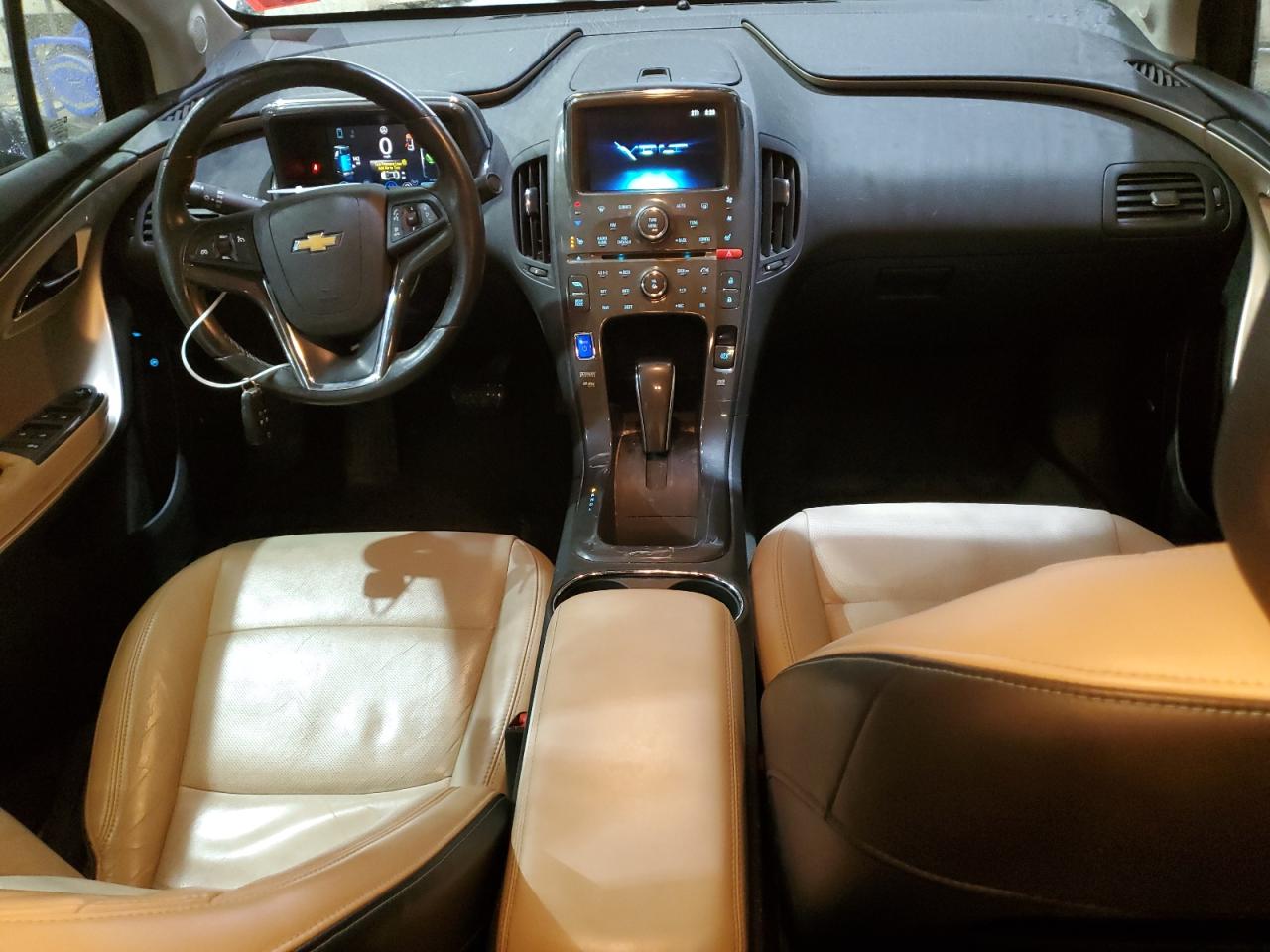 2012 Chevrolet Volt - Image 8