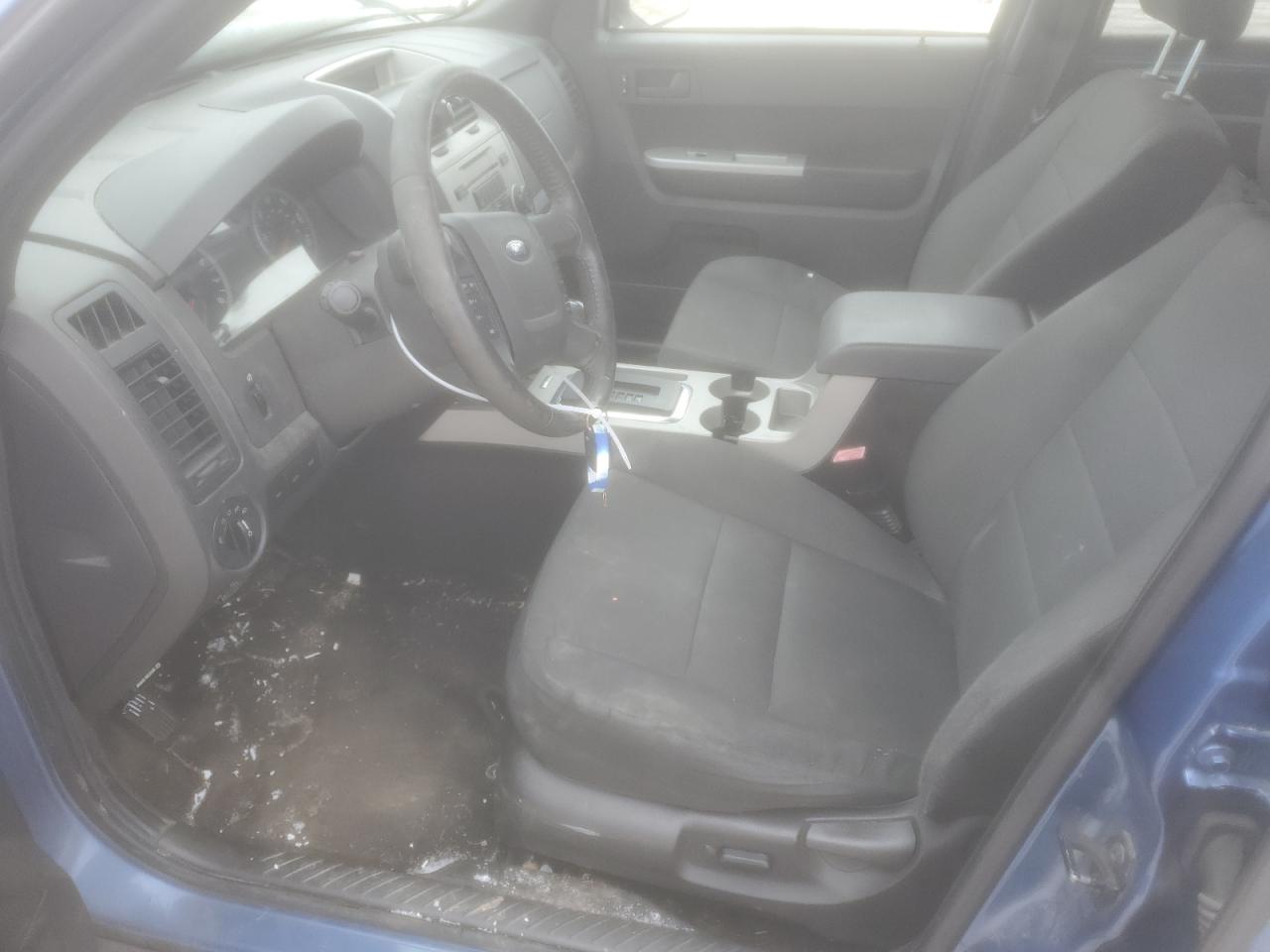 2010 Ford Escape - Image 7