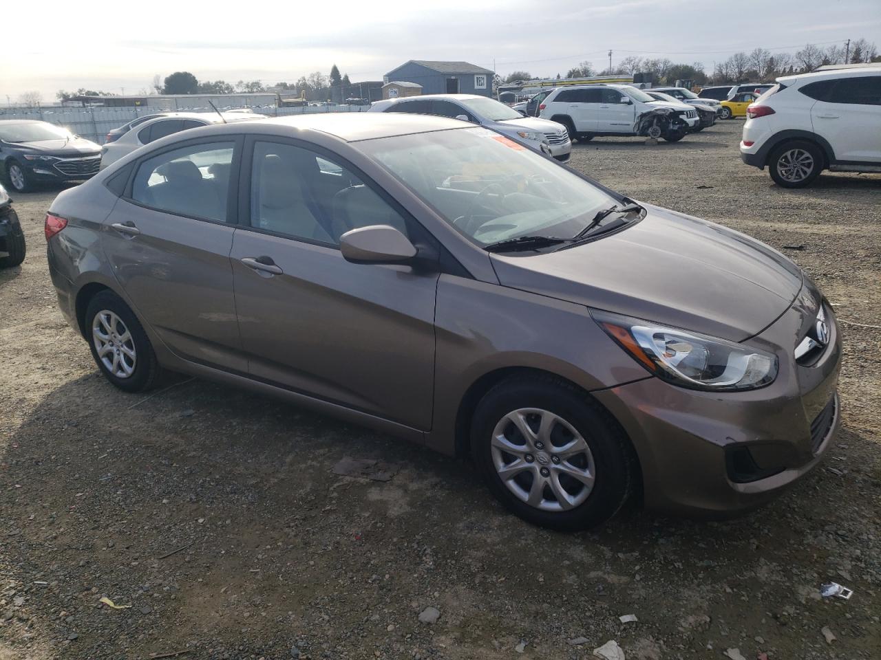 2014 Hyundai Accent - Image 4