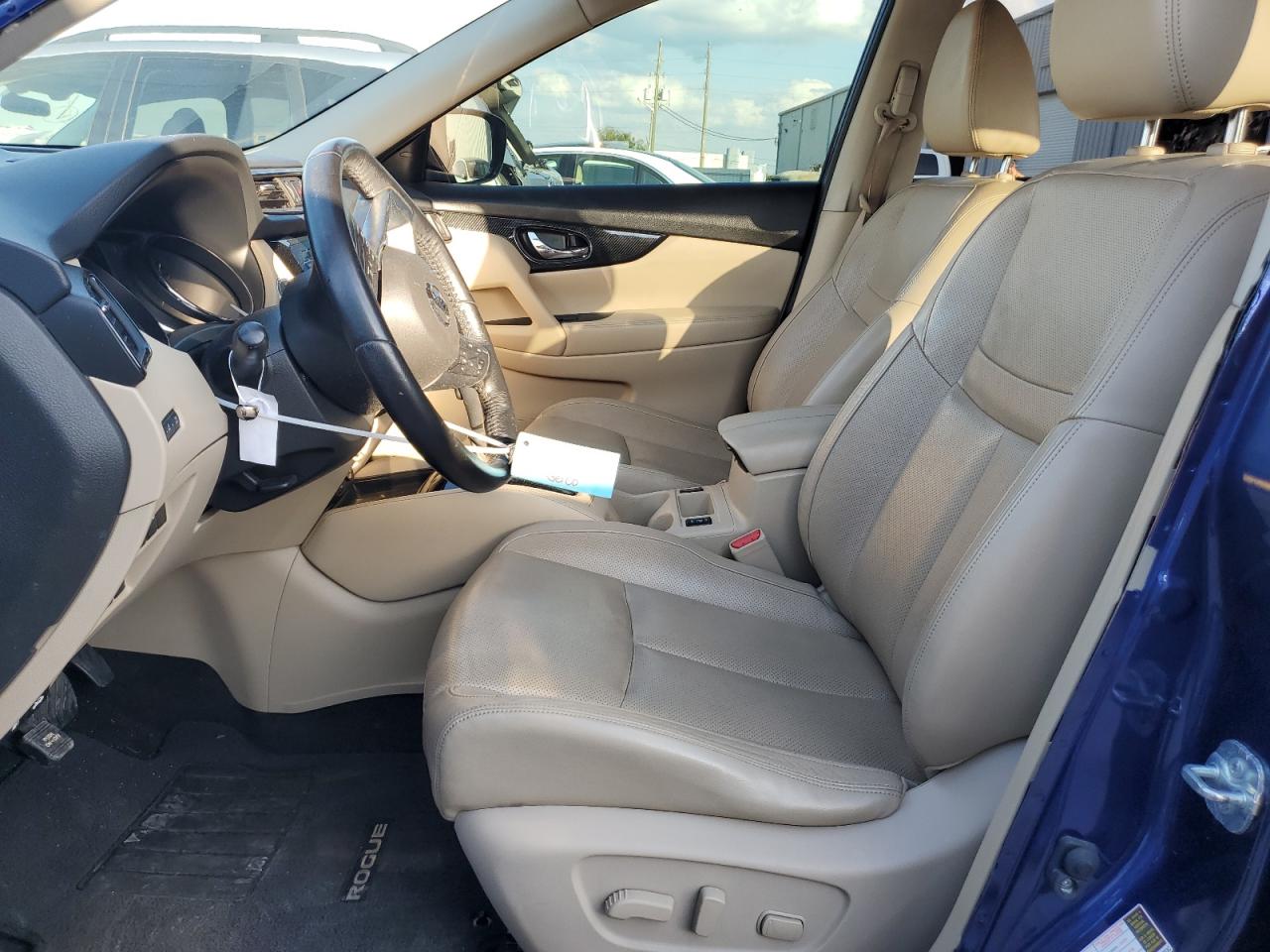 2017 Nissan Rogue - Image 7