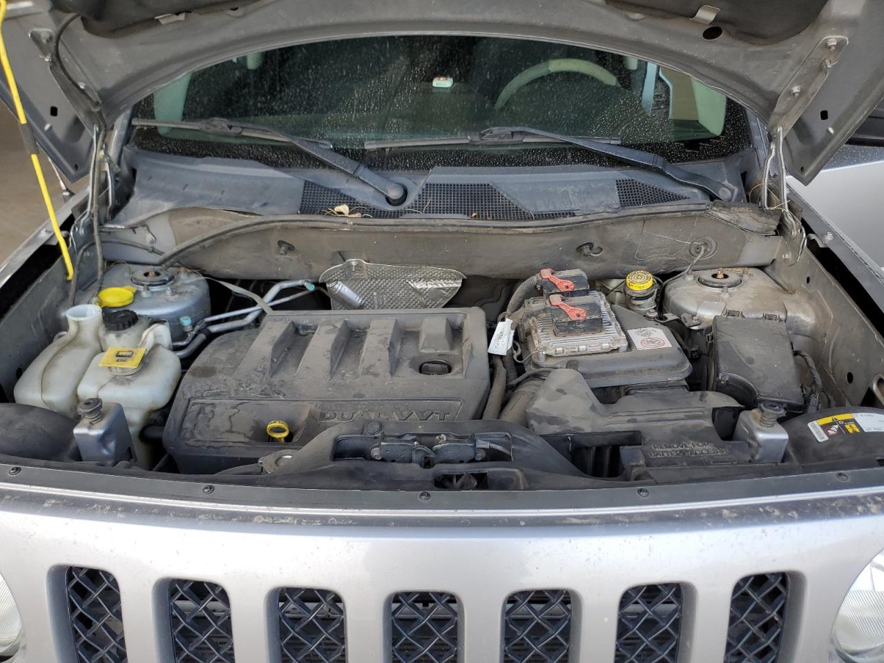 2015 Jeep Liberty (Patriot) - Image 11