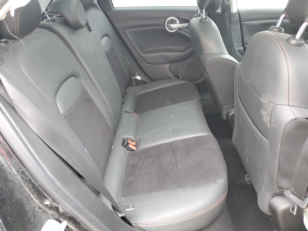 2017 Fiat 500 - Image 11