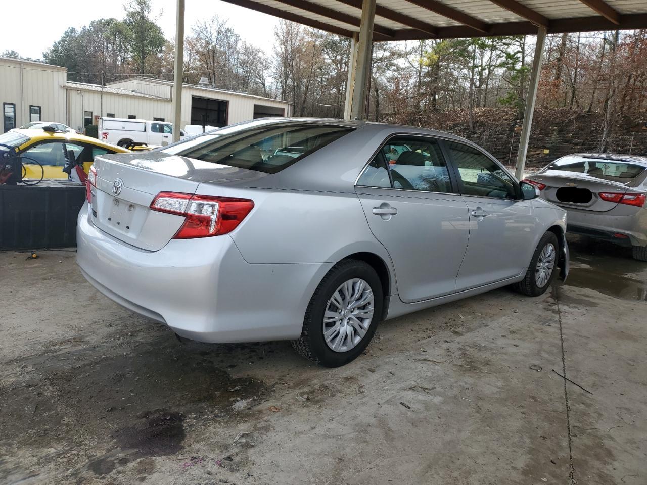2012 Toyota Camry - Image 3