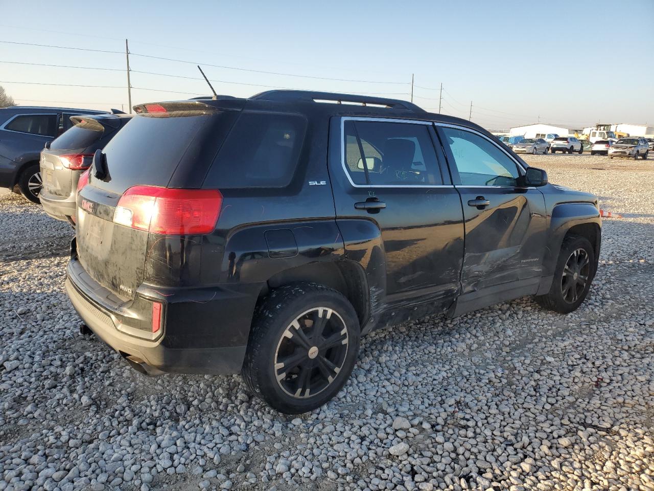 2017 GMC Terrain - Image 3