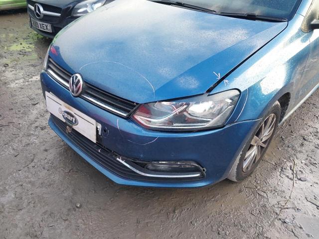 2015 VOLKSWAGEN POLO SE TS