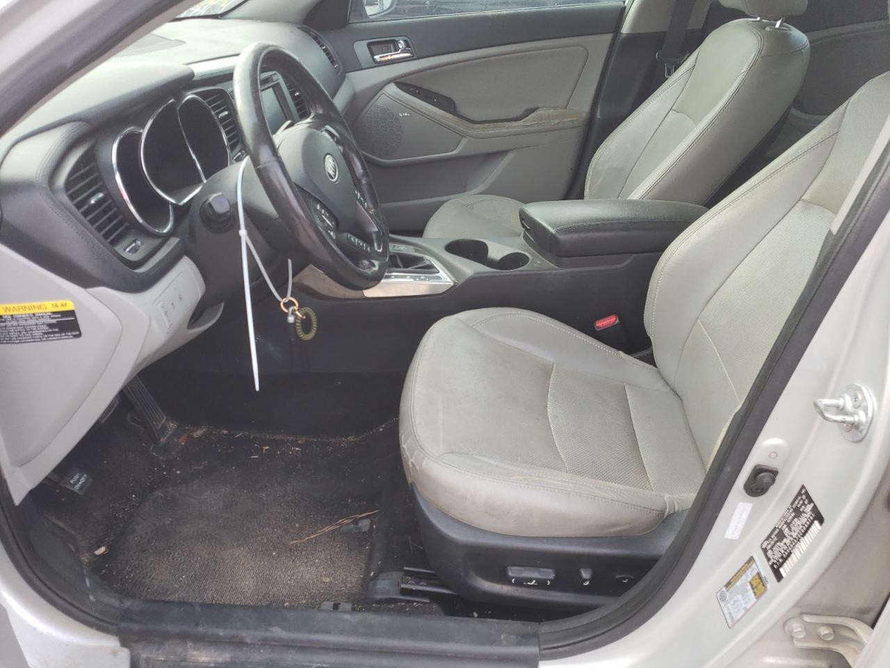 2012 Kia Optima - Image 7