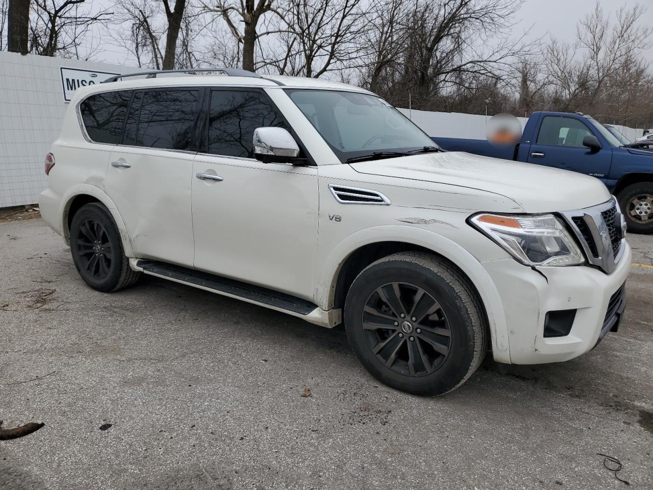 2019 Nissan Armada - Image 5