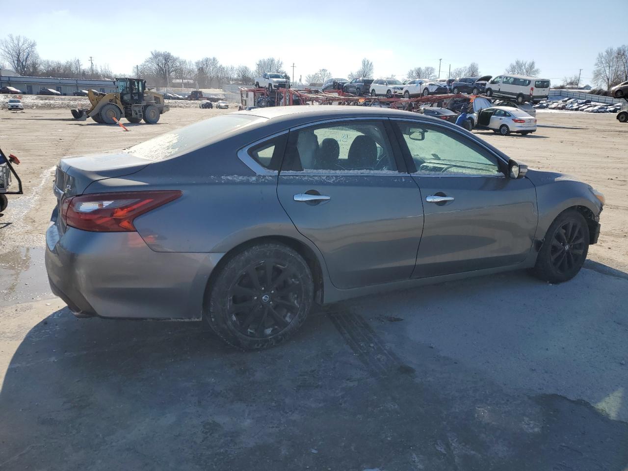 2018 Nissan Altima - Image 3