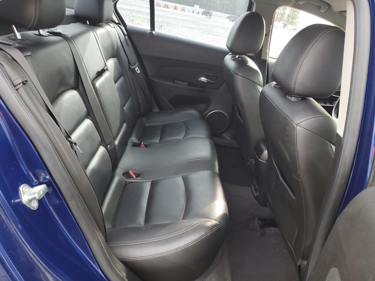 2012 Chevrolet Cruze - Image 10