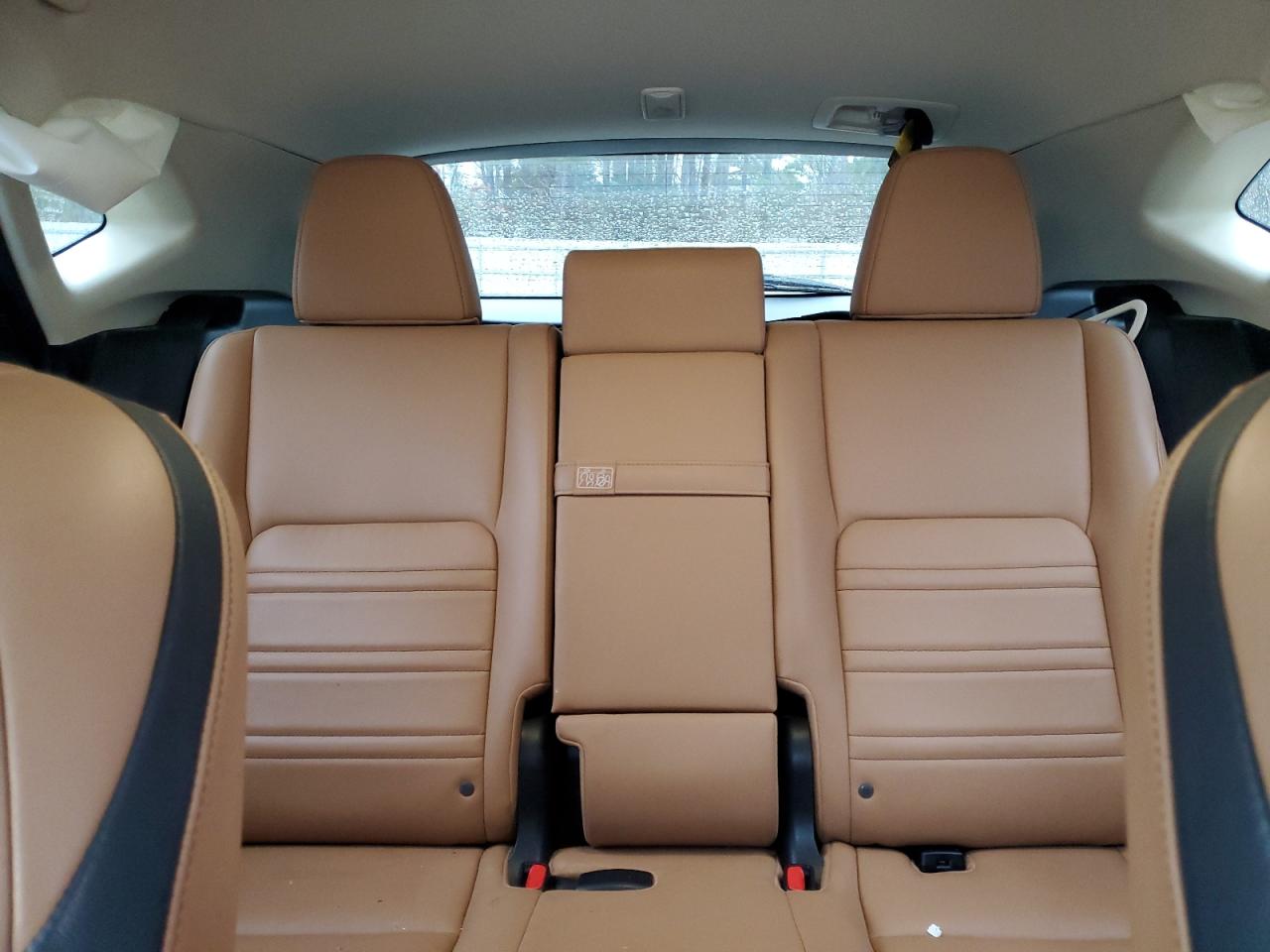 2015 Lexus NX - Image 10