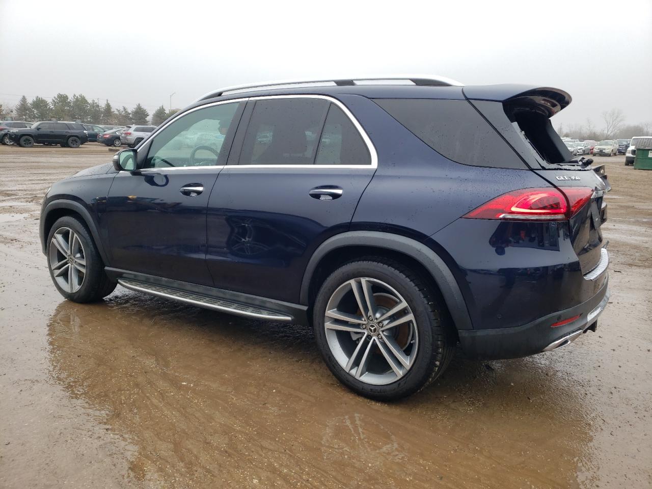 2021 Mercedes-Benz GLE - Image 2