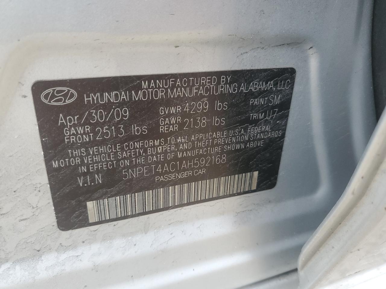 2010 Hyundai Sonata - Image 13