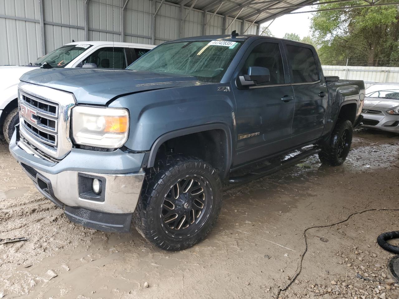 2014 GMC Sierra - Image 1