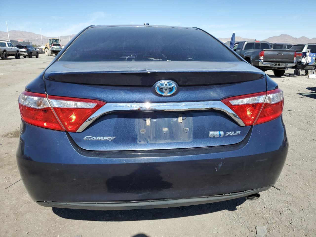 2017 Toyota Camry - Image 6