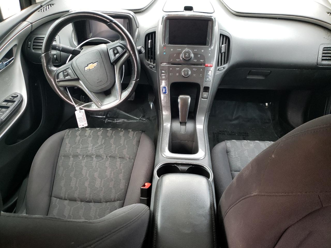 2014 Chevrolet Volt - Image 8