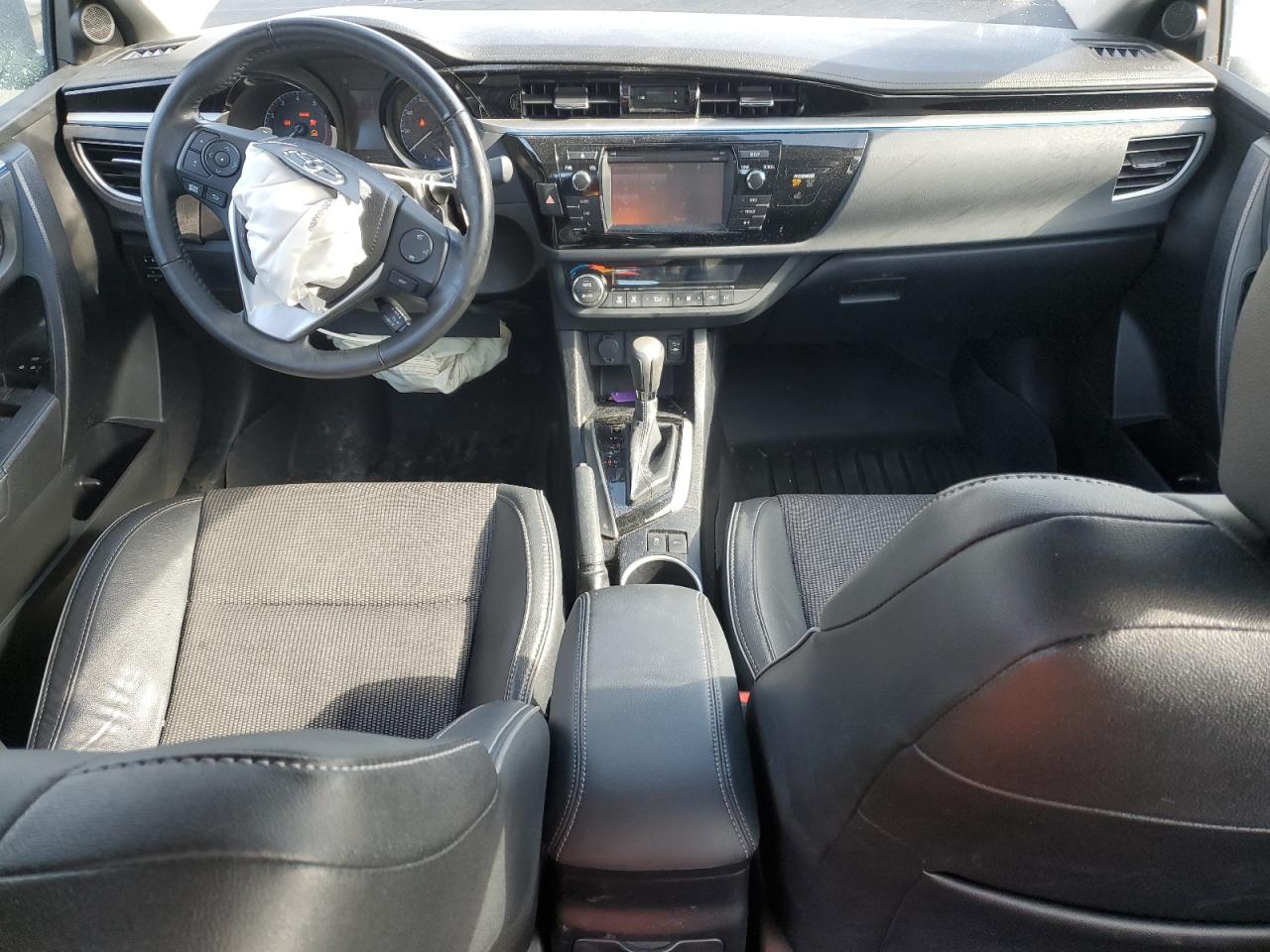 2016 Toyota Corolla - Image 8