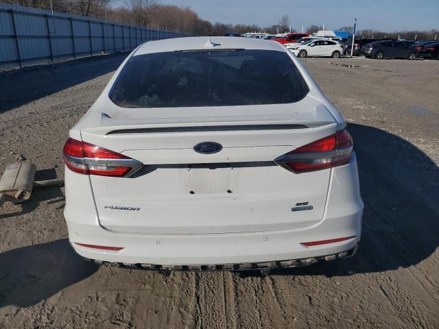  FORD FUSION 2019 White