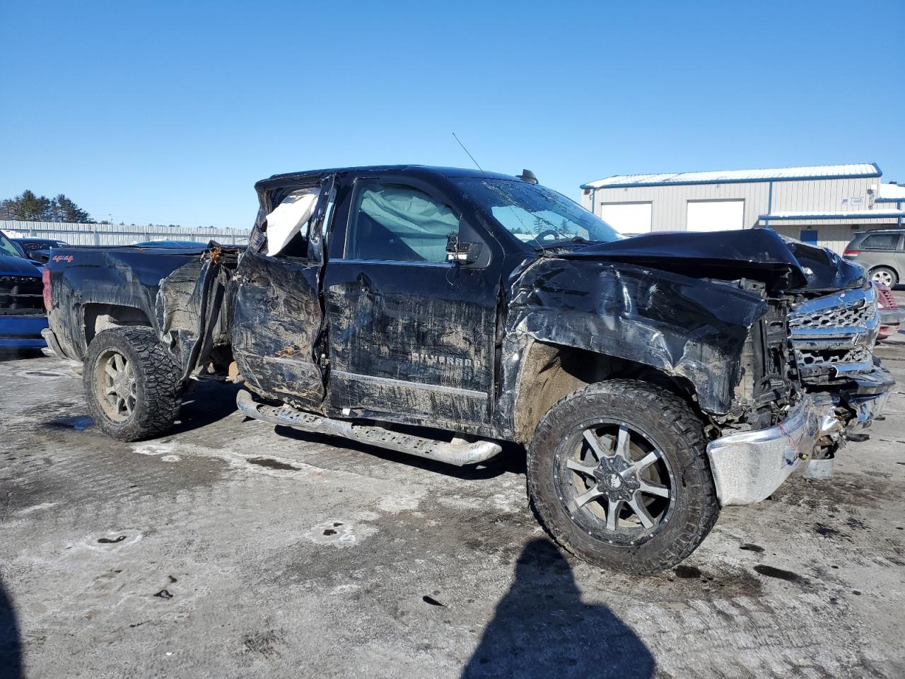 2015 Chevrolet Silverado - Image 4
