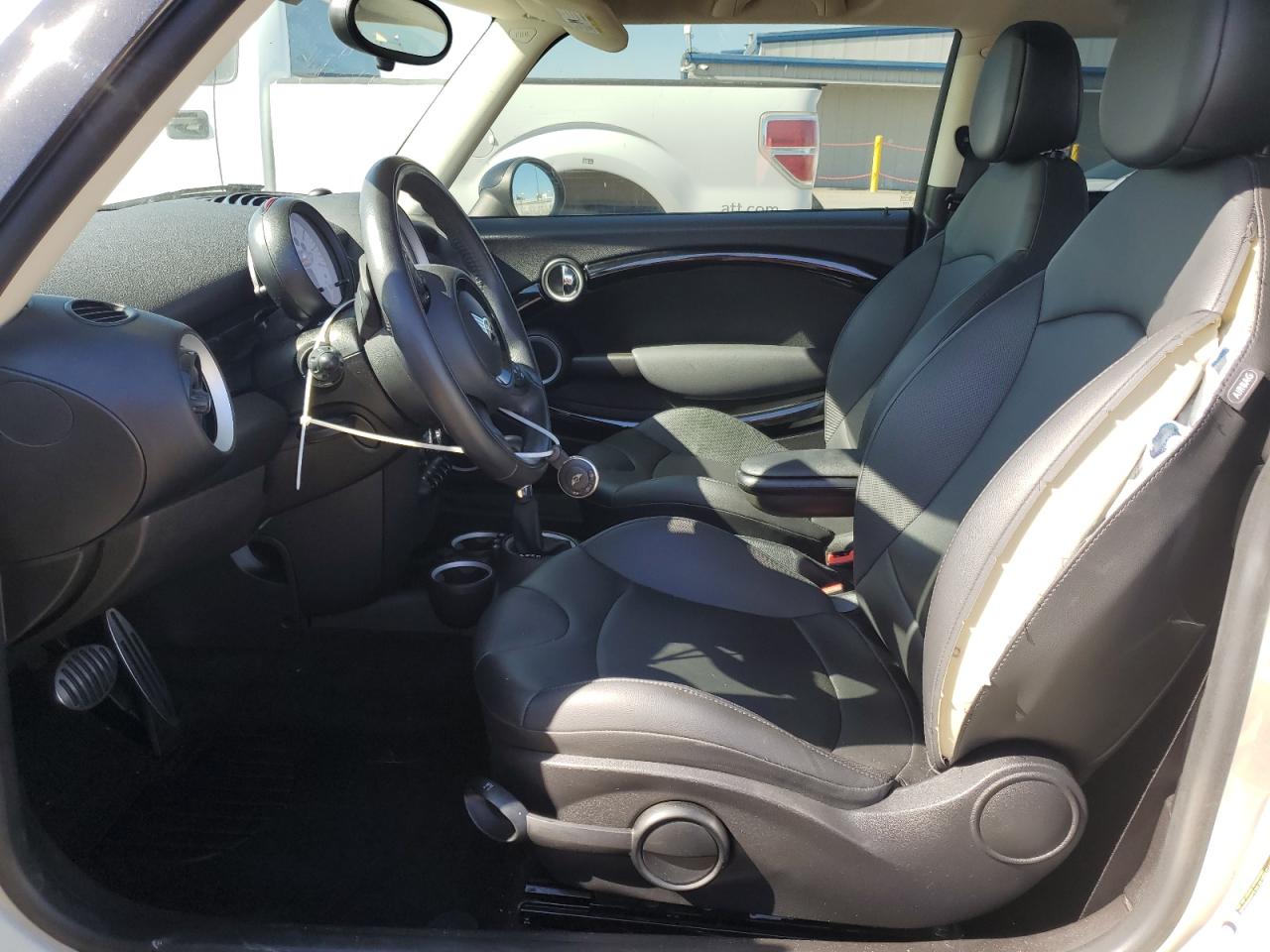 2013 MINI Cooper - Image 7