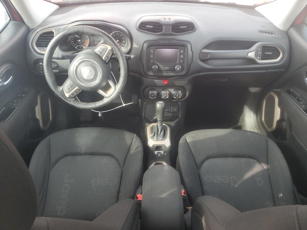 2017 Jeep Renegade - Image 8