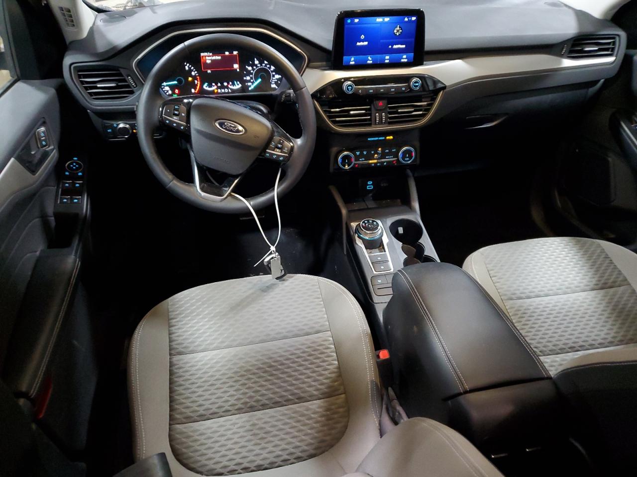 2022 Ford Escape - Image 8