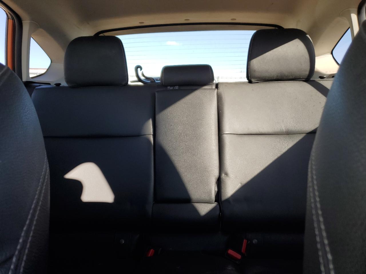 2014 Subaru XV - Image 10