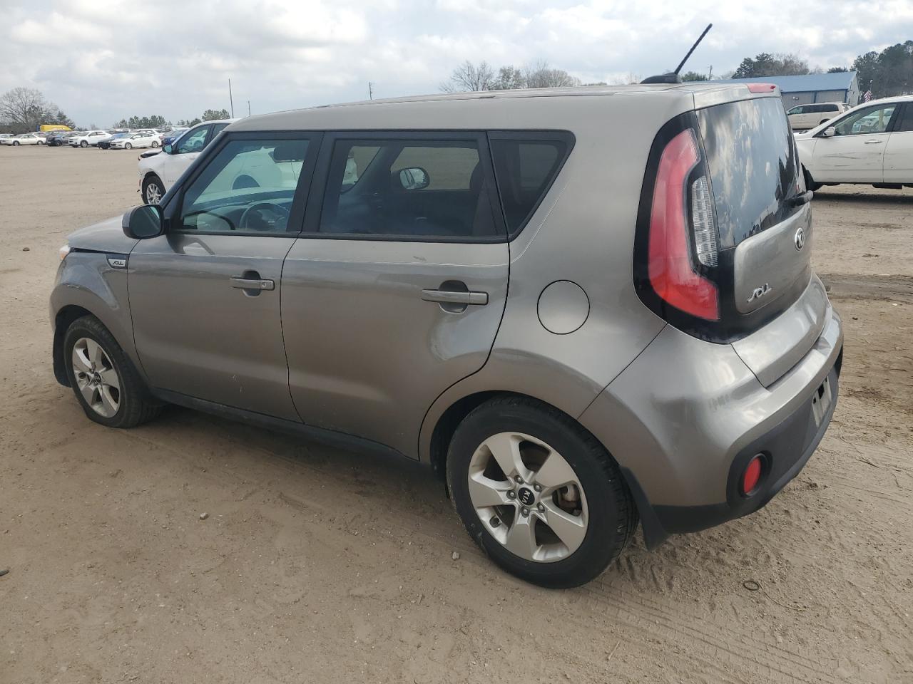 2018 Kia Soul - Image 2