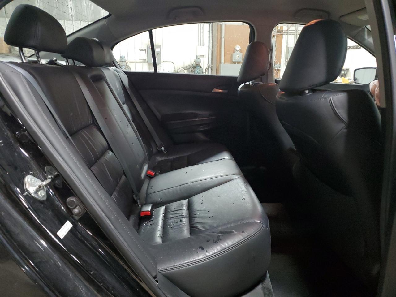 2012 Honda Accord - Image 10