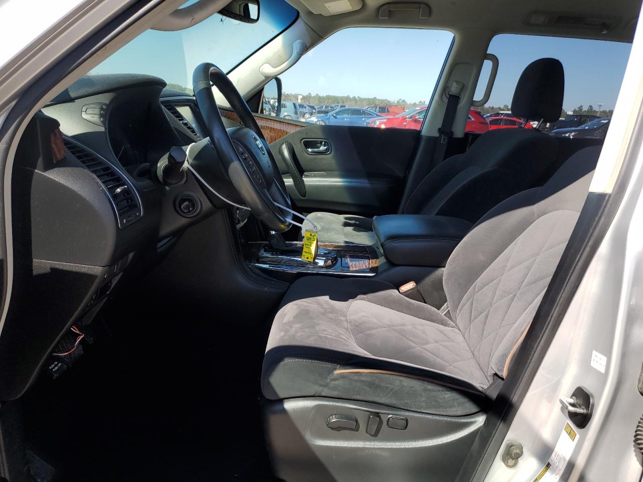 2017 Nissan Armada - Image 7