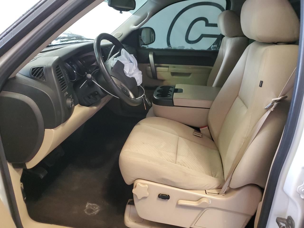 2011 Chevrolet Silverado - Image 7