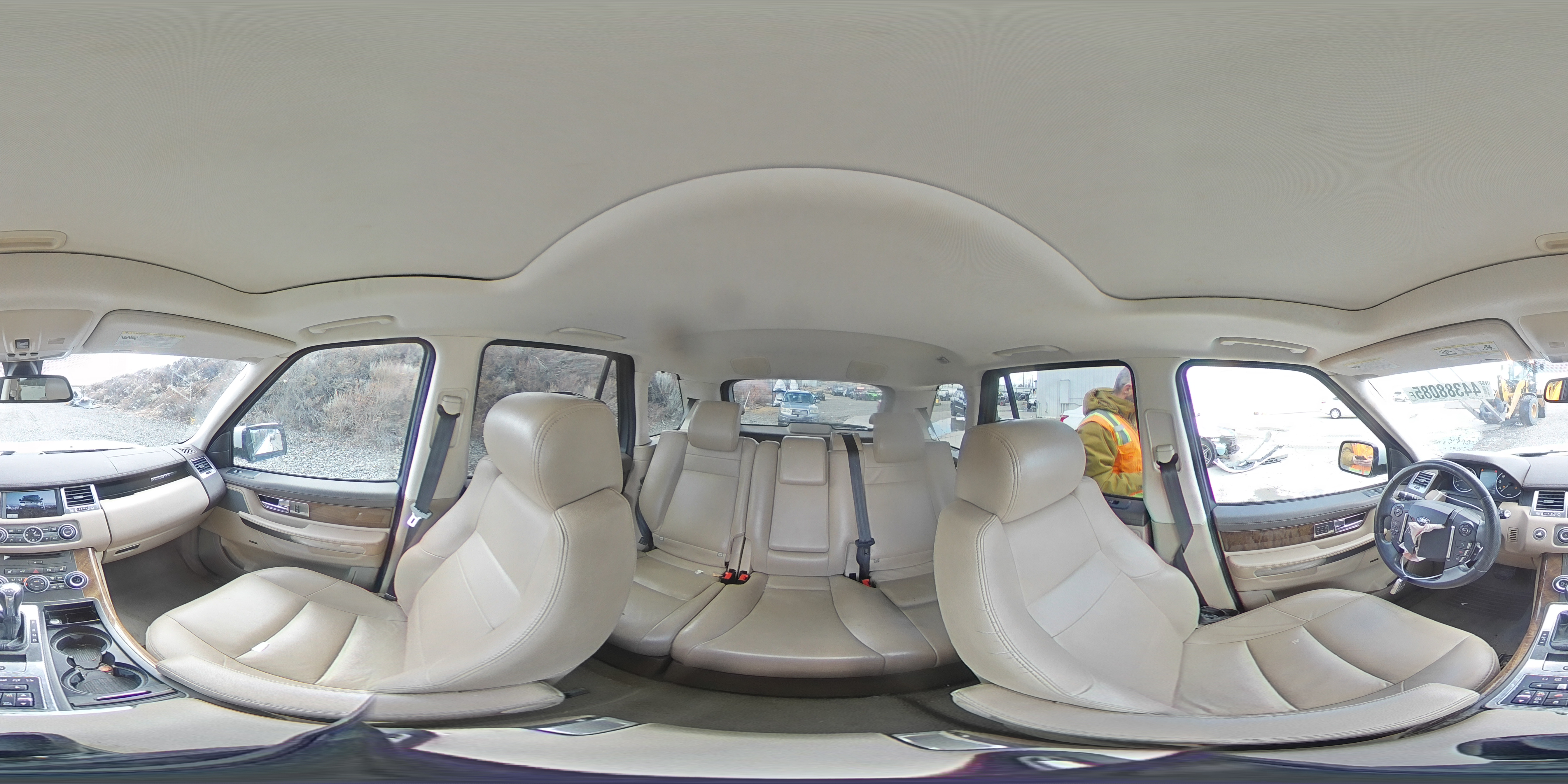 2013 Land Rover Range Rover - Image 15