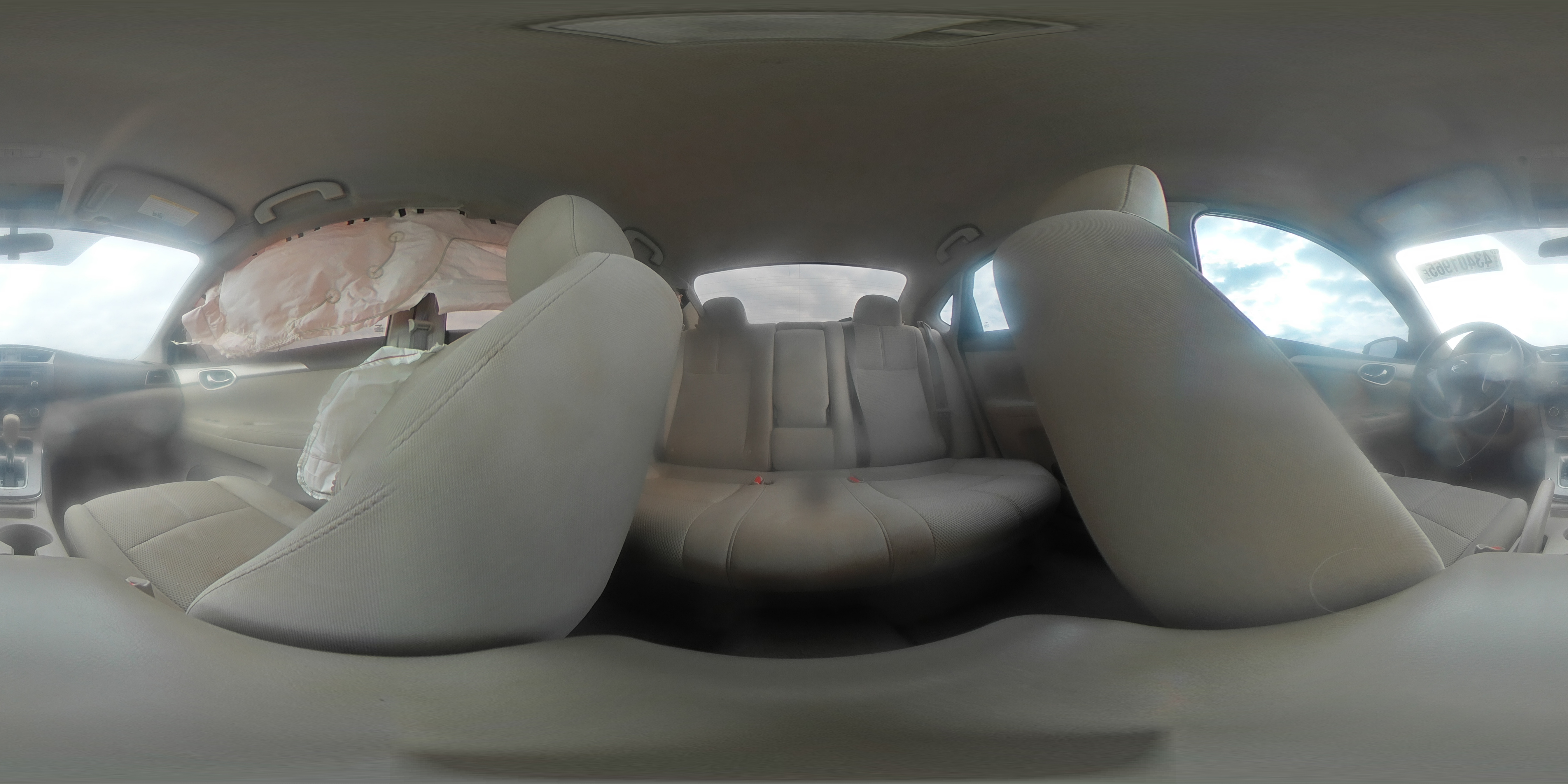 2014 Nissan Sentra - Image 13