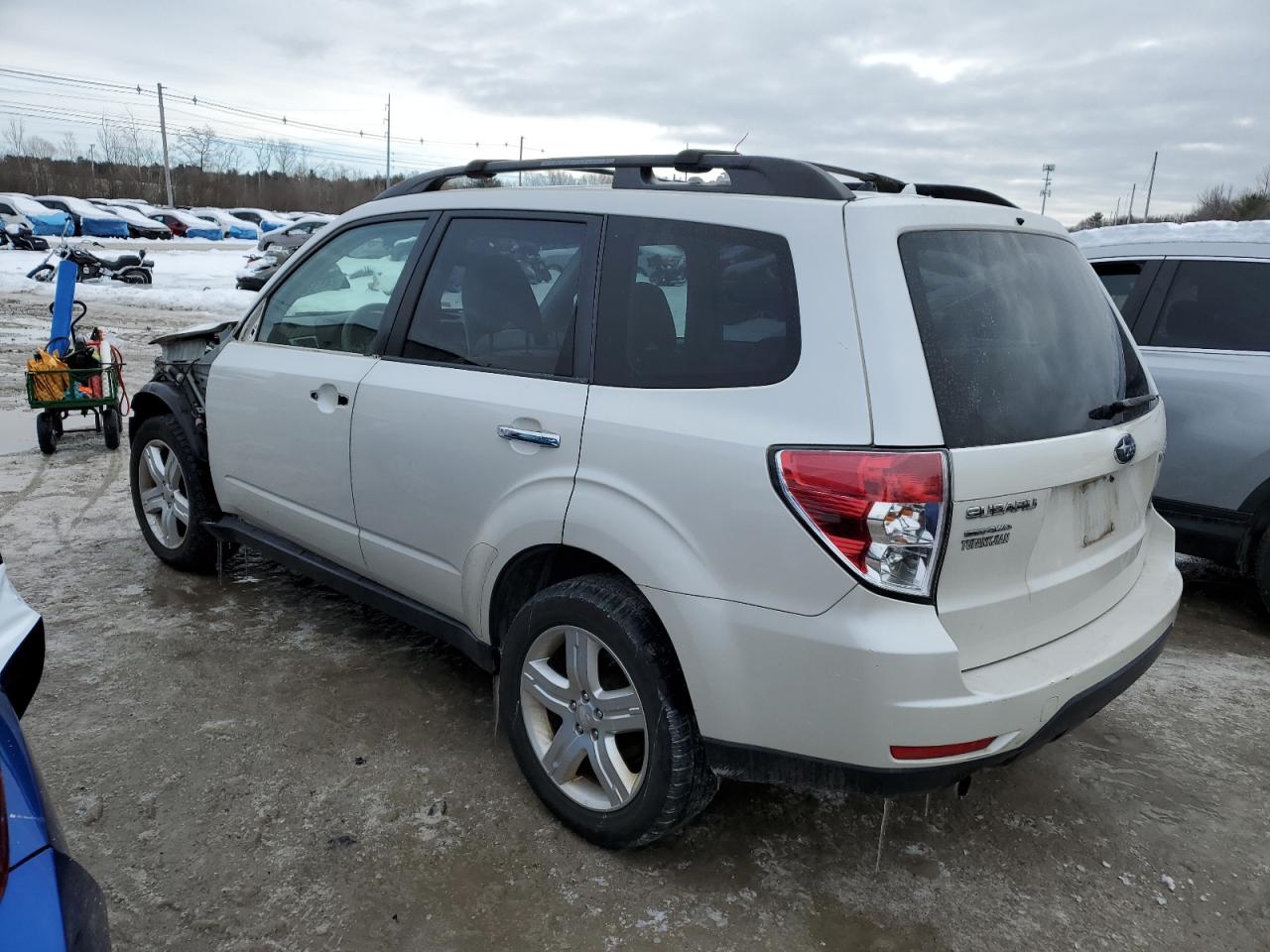 2010 Subaru Forester - Image 2