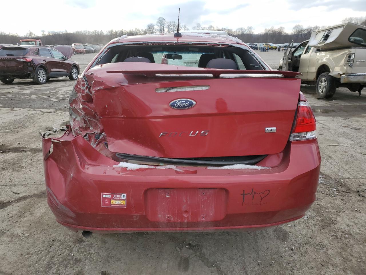 2010 Ford Focus - Image 6