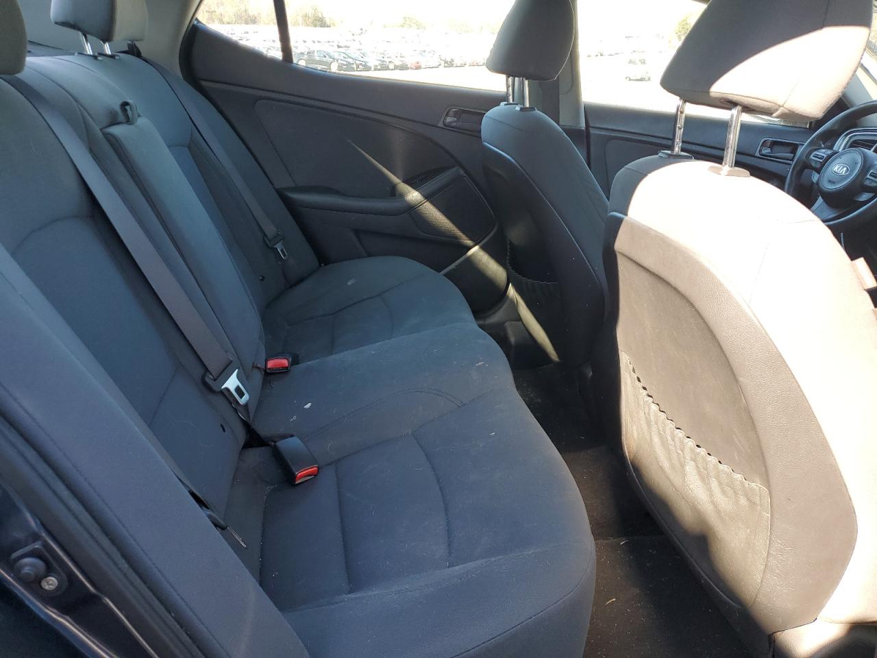 2015 Kia Optima - Image 10