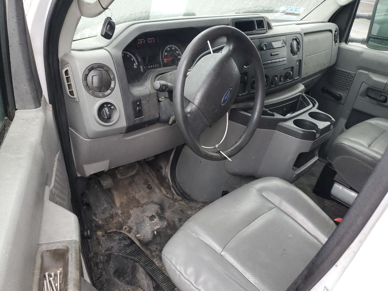 2013 Ford Econoline - Image 8