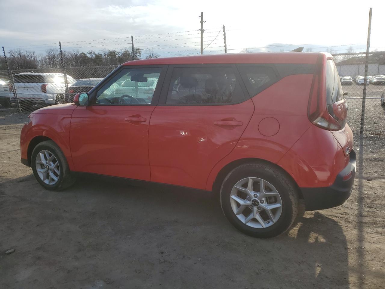 2020 Kia Soul - Image 2