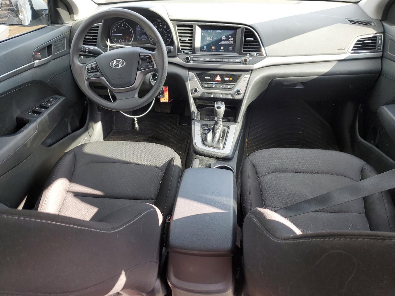 2018 Hyundai Elantra - Image 8