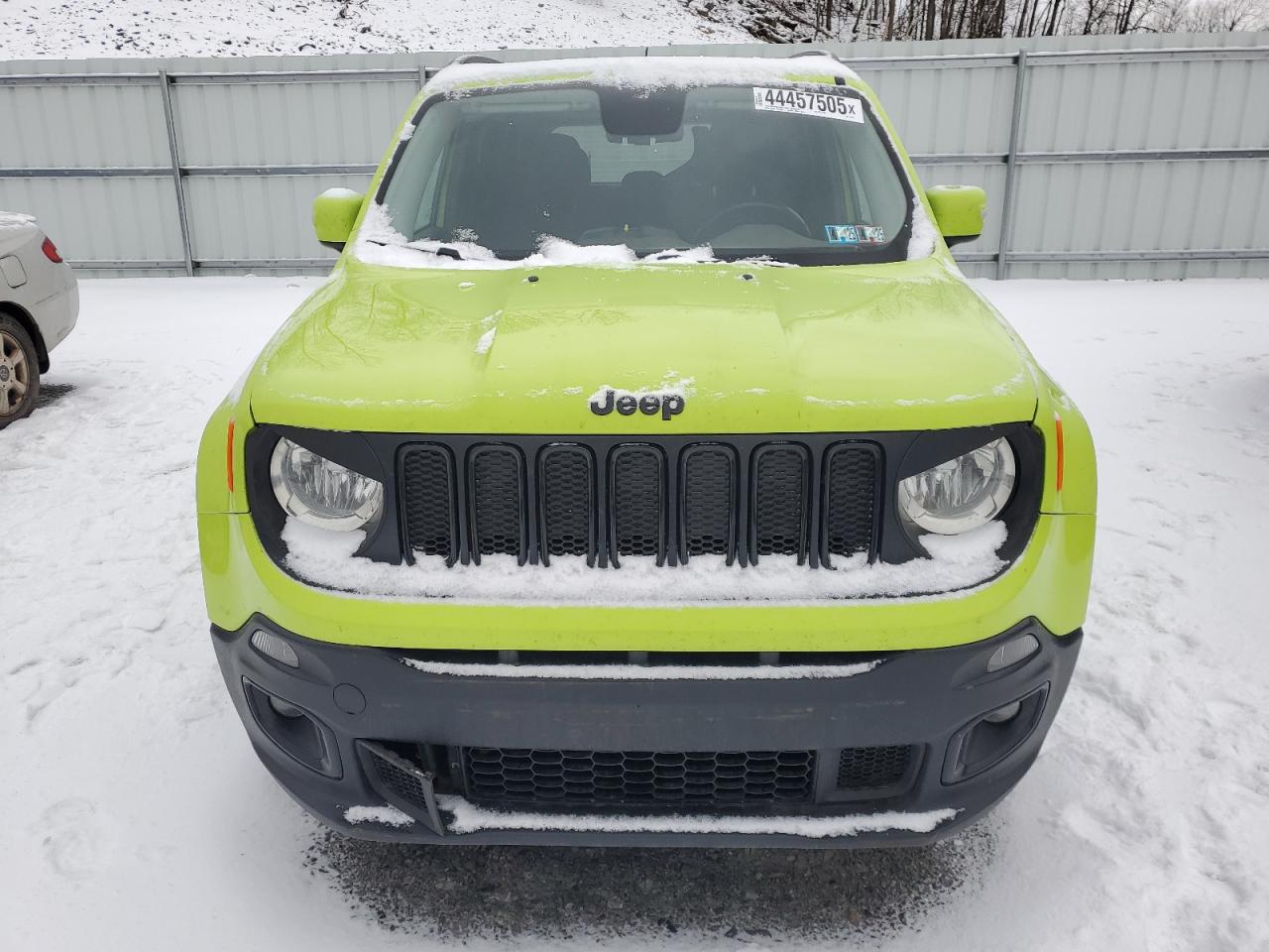 2017 Jeep Renegade - Image 5