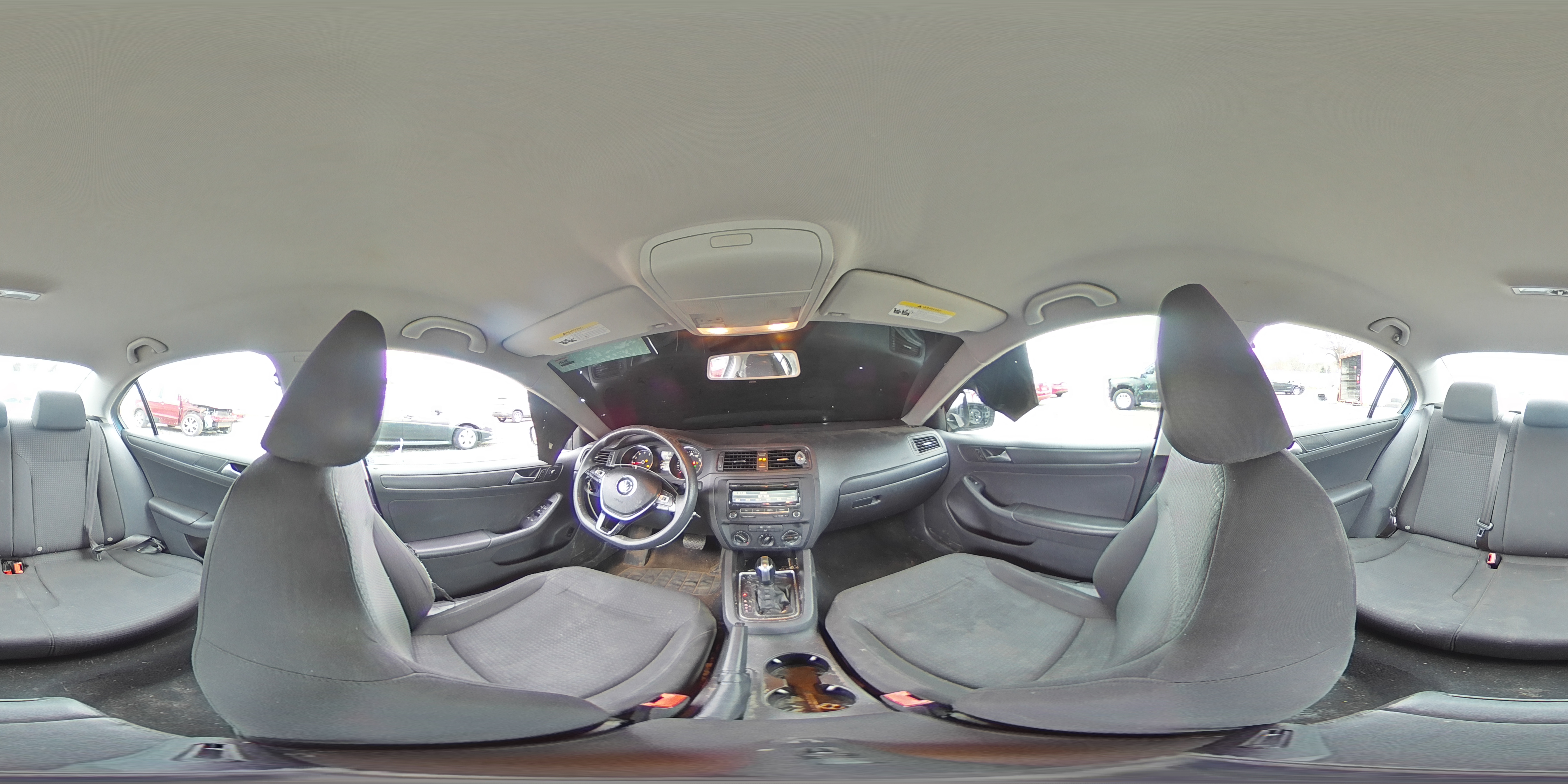 2015 Volkswagen Jetta - Image 13