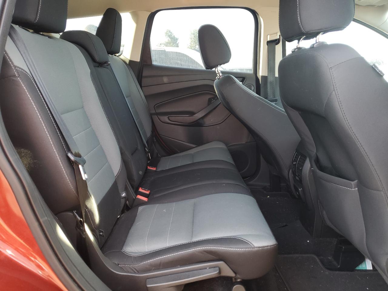 2016 Ford Escape - Image 11