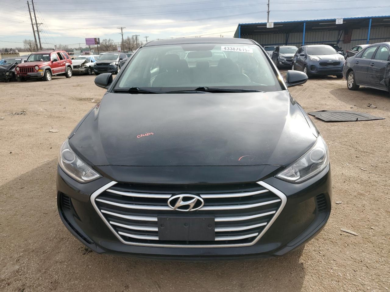 2018 Hyundai Elantra - Image 5