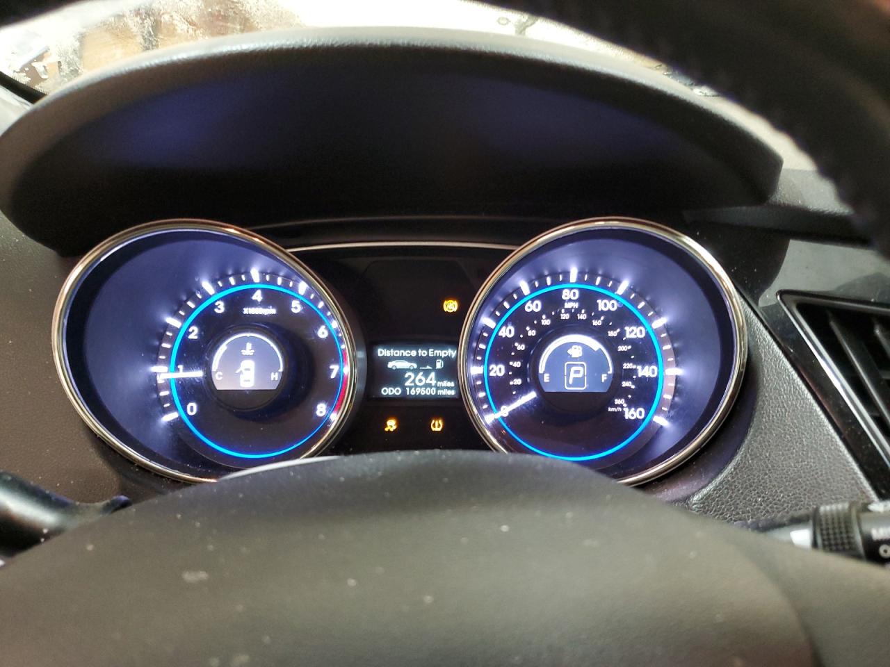 2013 Hyundai Sonata - Image 9